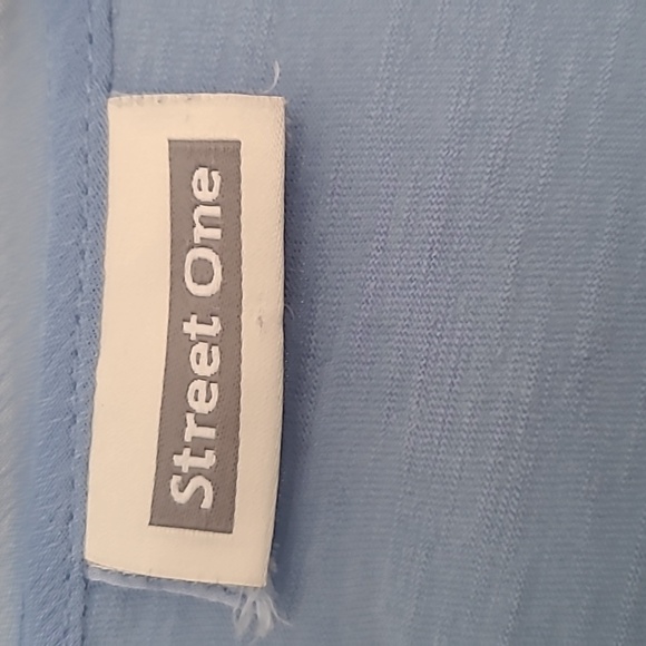 A RARE FIND!  Street One Classy T-SHIRT - Picture 3 of 9